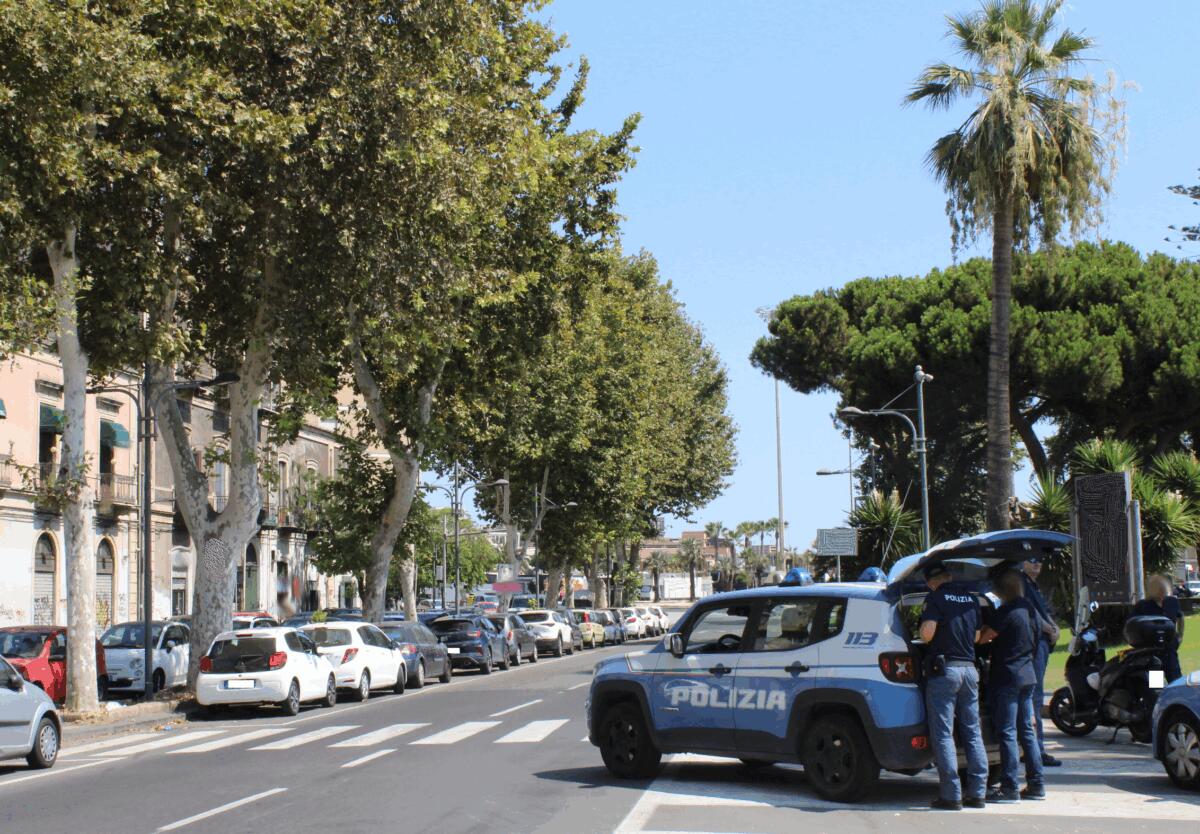Polizia di Catania Interviene e Sequestra 200 Chili di Merce! | Scopri Chi Sono i Veri Trasgressori della Legalità!