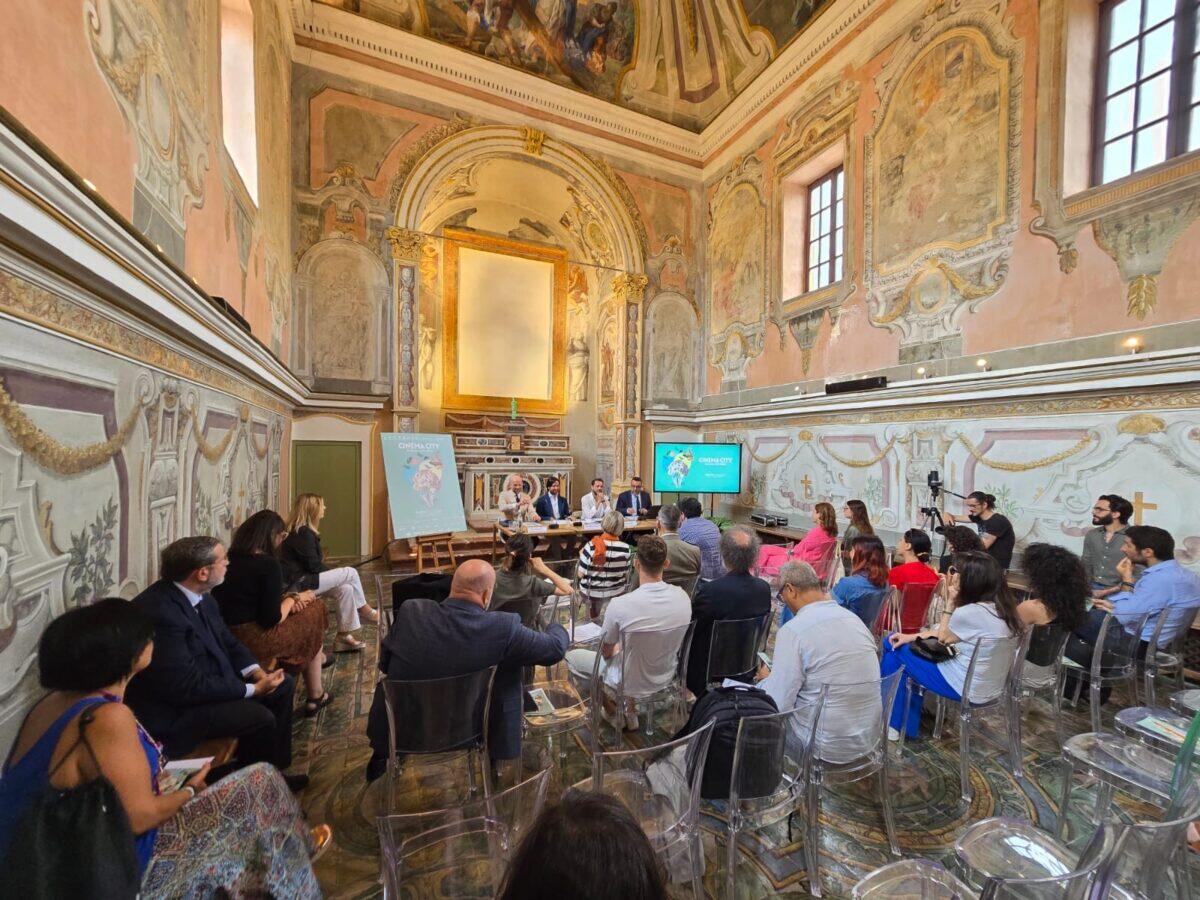 Palermo celebra il cinema all’aperto | Scopri come l'arte riunisce la comunità! - 