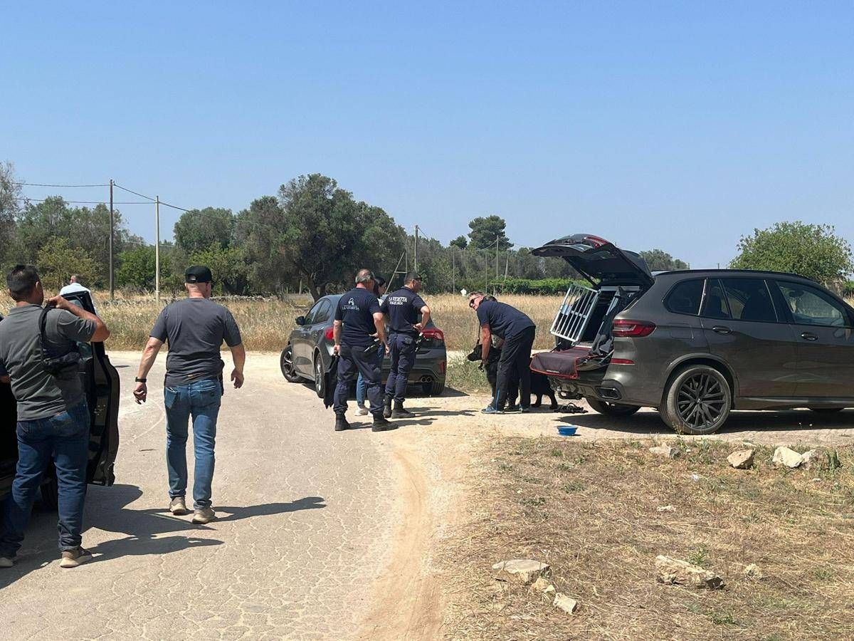 Carabiniere ucciso, indagati i due agenti che hanno sparato al killer -