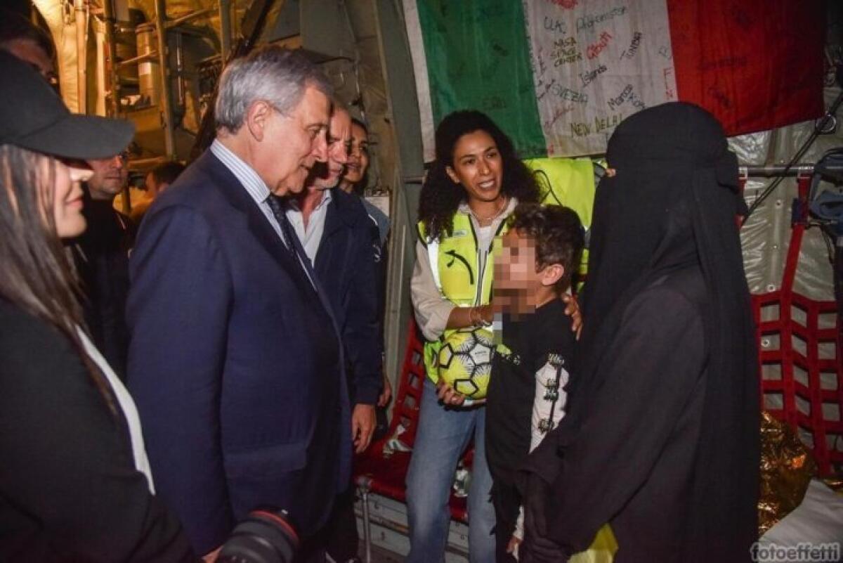 Il piccolo Adam scappa dalla guerra | Scopri come l'Italia sta cambiando la vita ai bambini di Gaza! - 