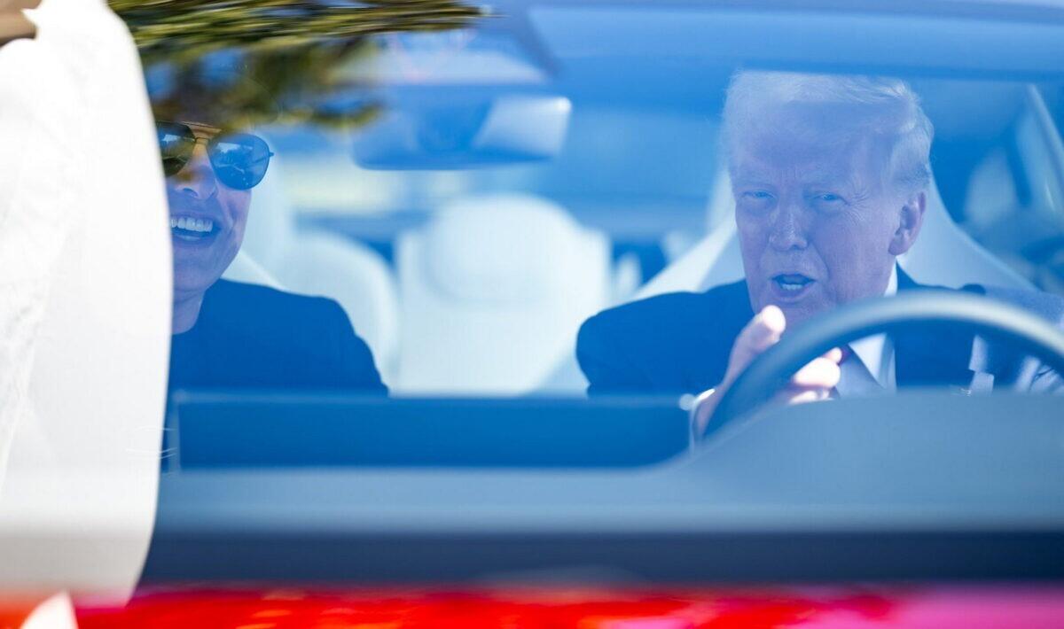 Elon Musk perde 33 miliardi in una rissa social | Cosa nasconde la faida con Trump? - 
