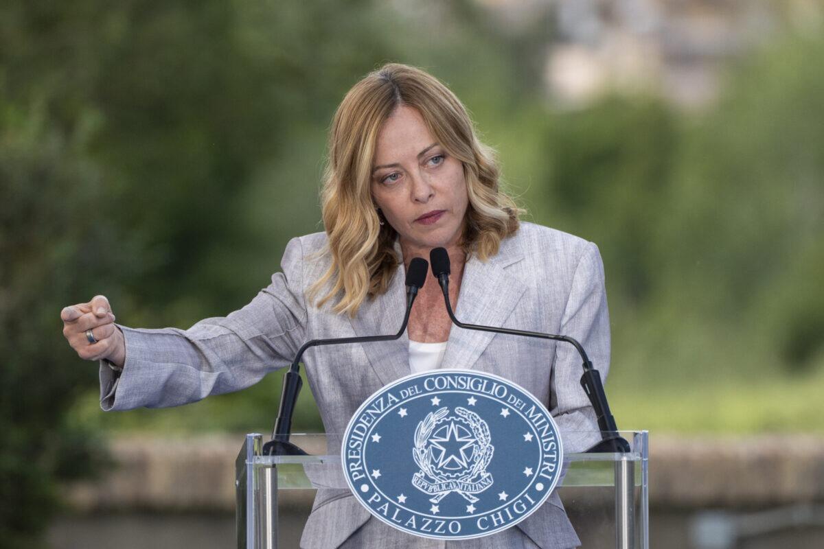 Governo italiano approva quasi 500.000 ingressi di lavoratori | Ecco perché potrebbe cambiare il futuro dell'economia nazionale! - 