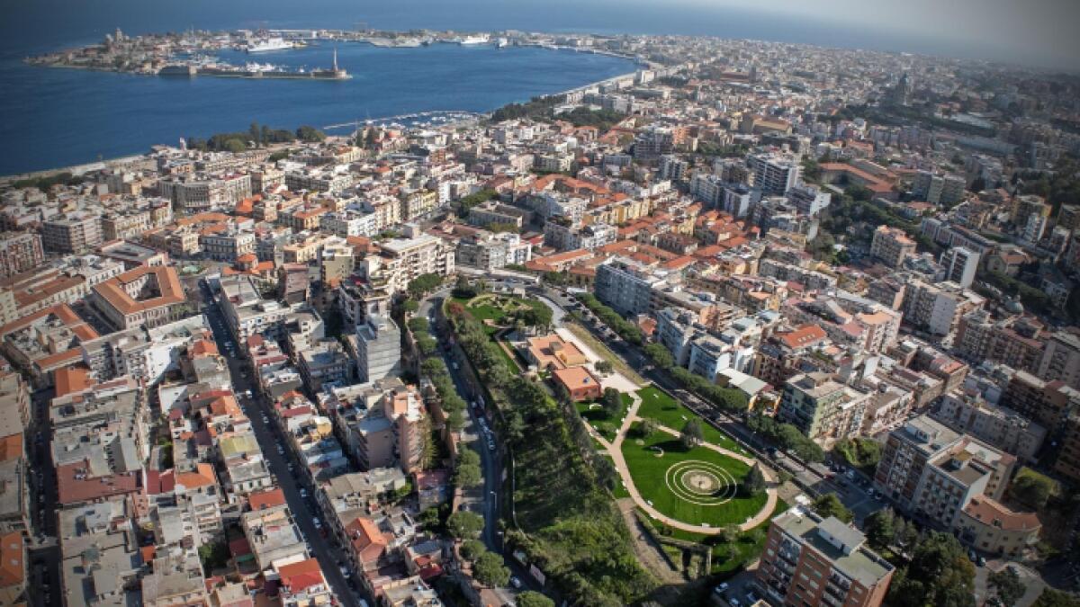 Mini tour "Sotto il Tuo Balcone": Scopri i segreti del Comune di Messina che sembrano incredibili! - 