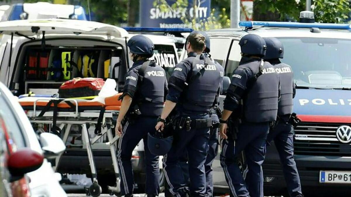 Sparatoria in scuola a Graz: 10 morti e un aggressore sconosciuto | La veritĂ dietro un dramma inaspettato! -