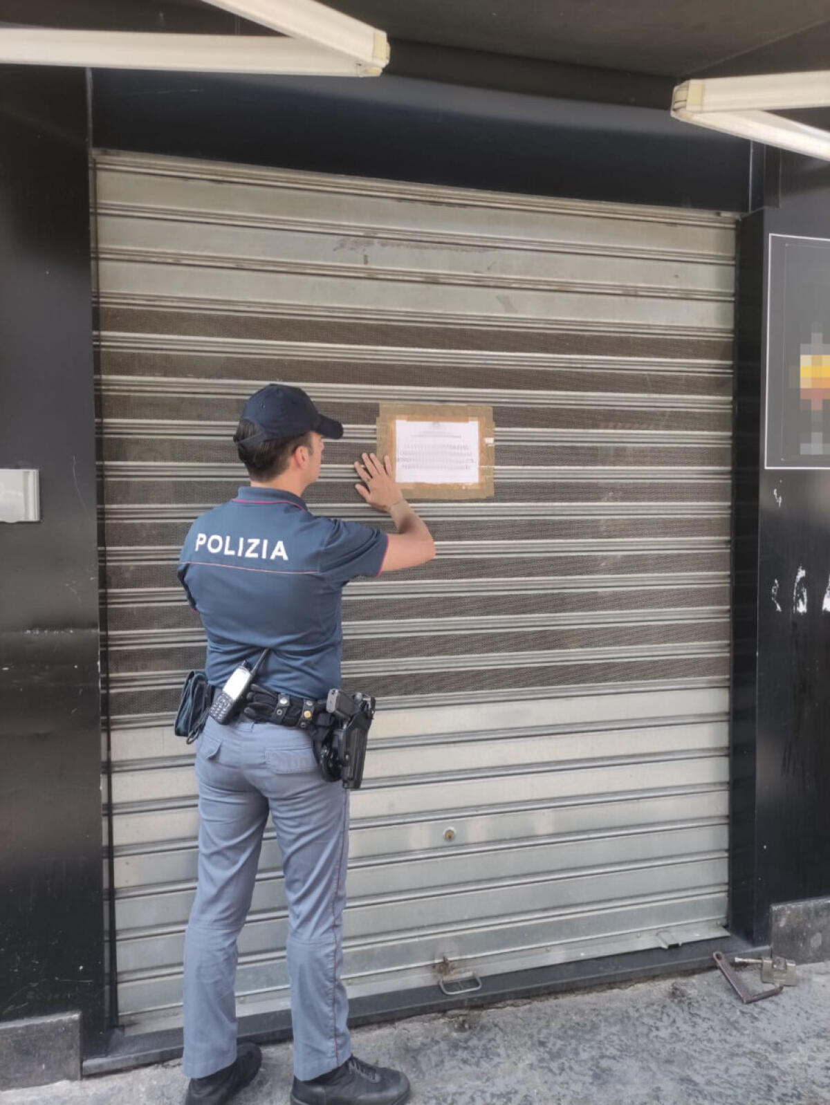 Rissa tra tavoli e sedie | La Polizia di Catania sospende un ristorante per 15 giorni!