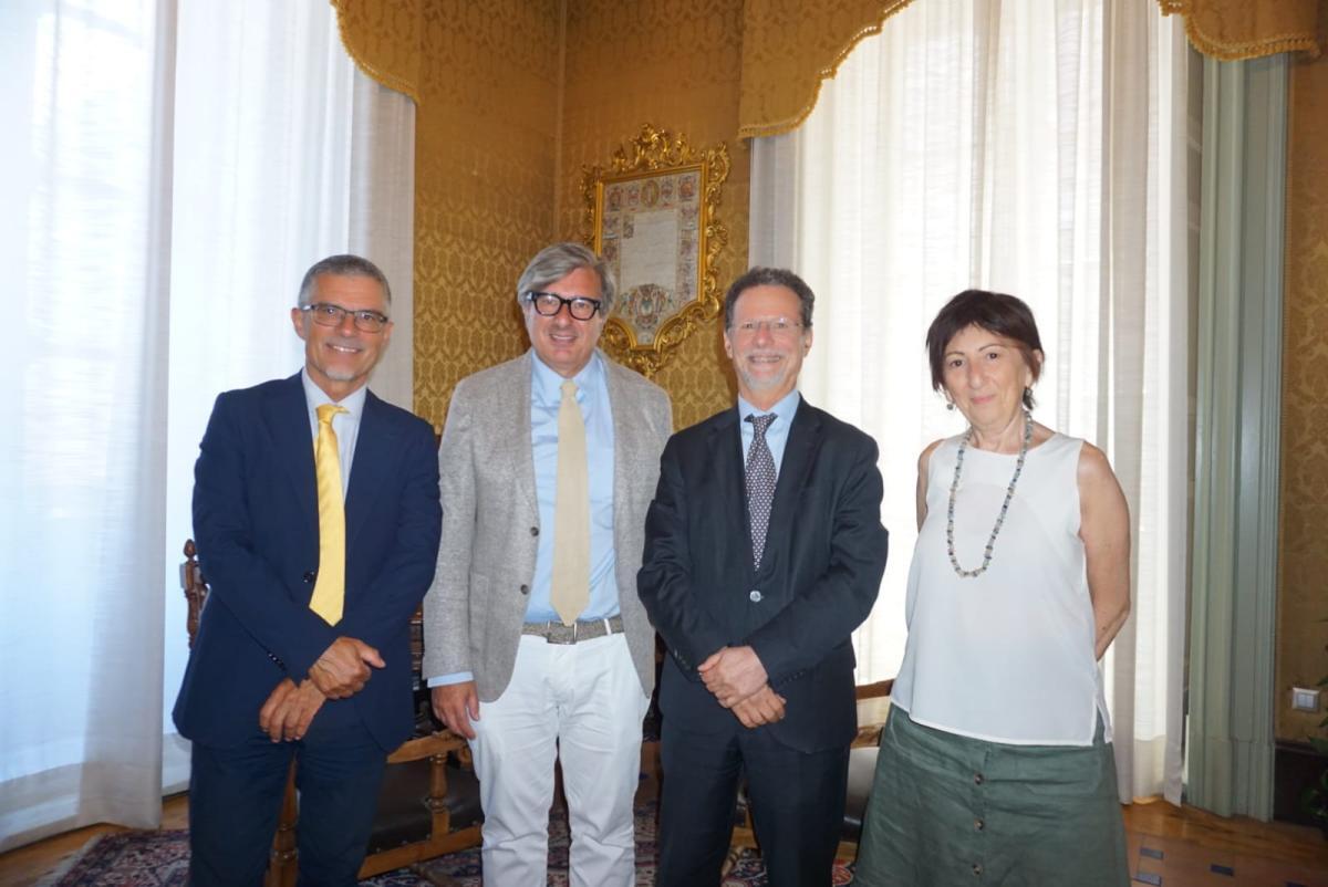 Rettore dell’Università di Catania sorprende tutti | Ecco cosa si nasconde dietro il passaggio di consegne! -