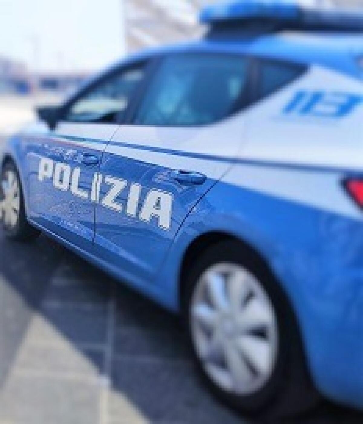 Arrestato 24enne dalla Polizia di Palermo | Una chiamata inaspettata svela un oscuro traffico di droga! -