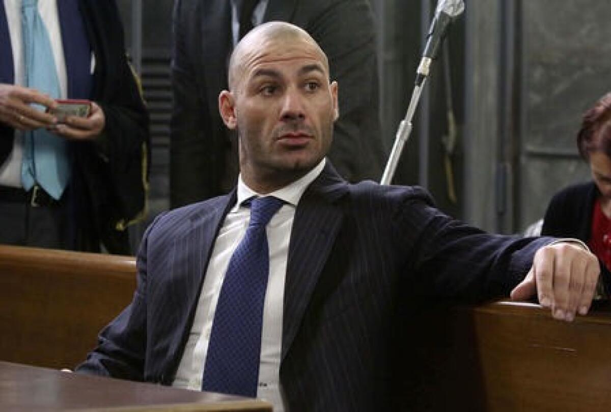 Riccardo Bossi condannato per maltrattamenti | È davvero un caso di famiglia come tanti altri? -