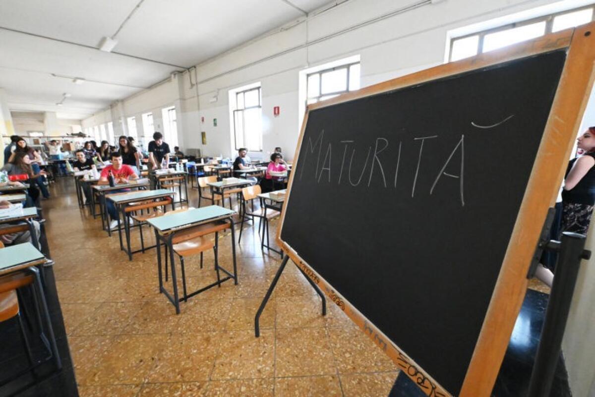 Maturità 2025: il 90% degli studenti usa ChatGPT | È davvero un vantaggio o un rischio fatale? - 