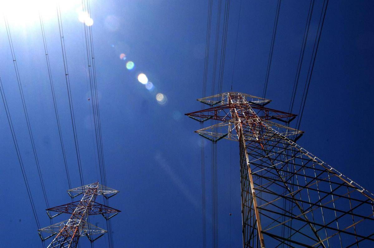 Arera, in Italia ripresa consumi e produzioni elettrici, +2,3% e +3,2% in 2024 - 