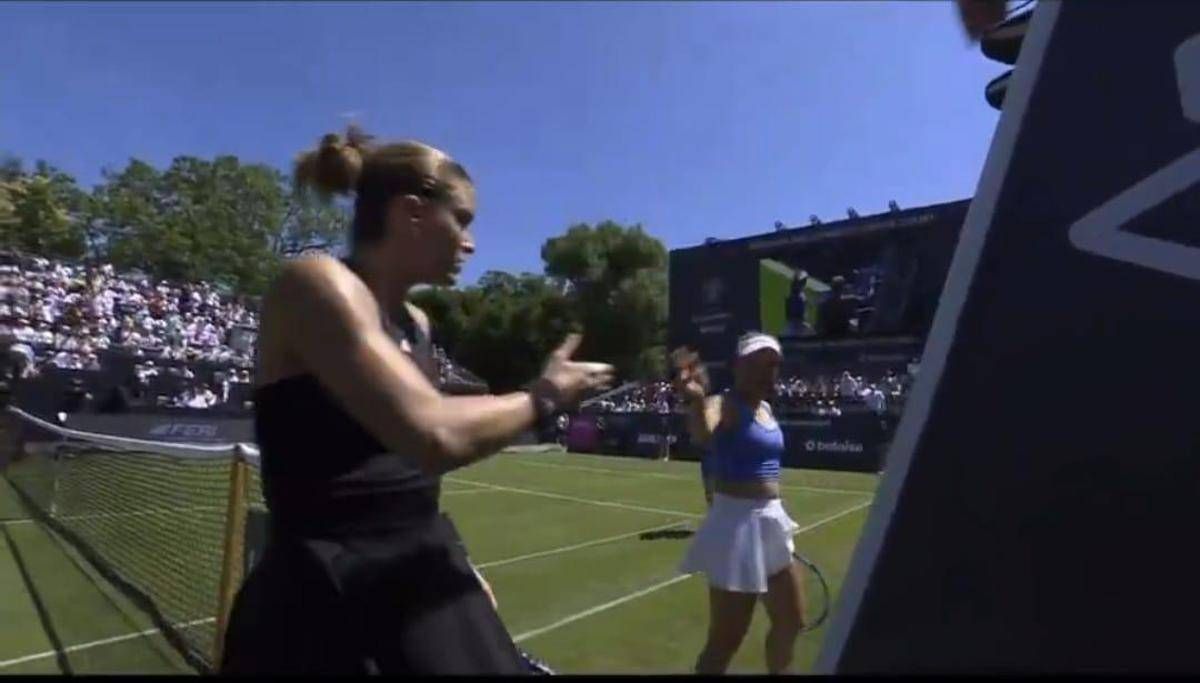 Tensione al Wta di Amburgo, lite sottorete tra Sakkari e Putintseva - Video -