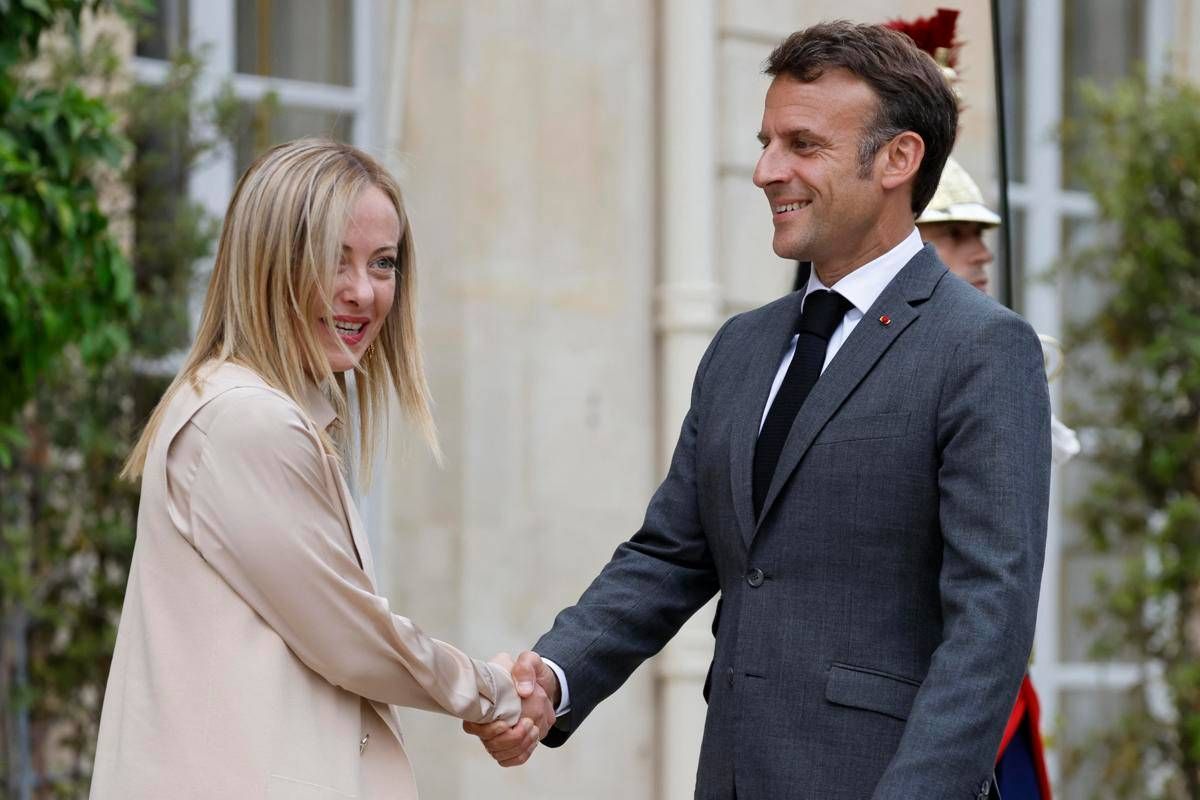Italia-Francia, oggi faccia a faccia Meloni-Macron: "Costruire Europa più sovrana" -