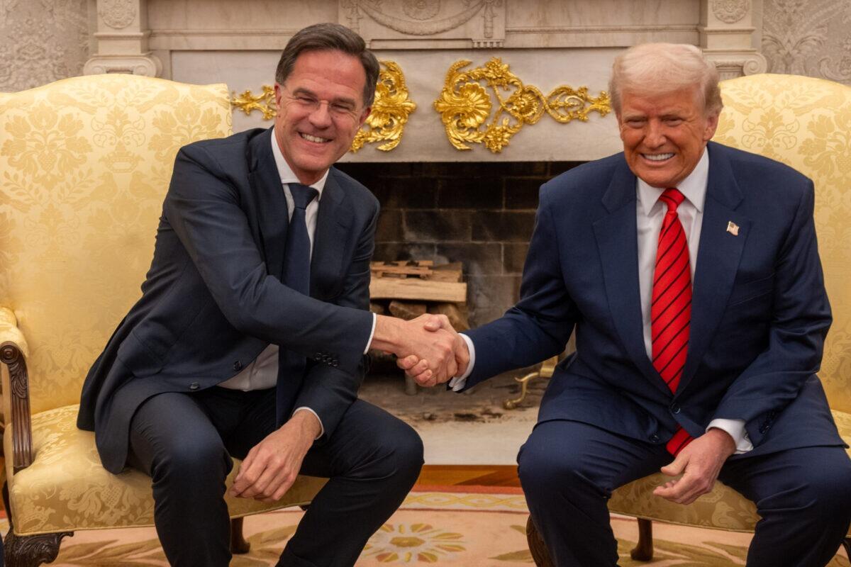 Trump rivela un sms di congratulazioni di Rutte | L'Europa accetterà di aumentare le spese militari? -