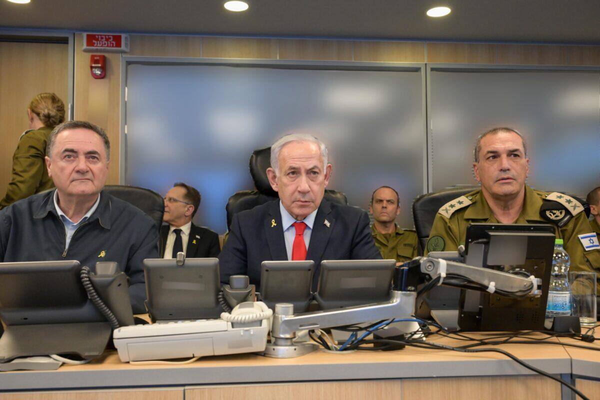 Intelligence Usa rivela: l’Iran non ha mai cercato armi nucleari | Cosa nasconde davvero Israele? -