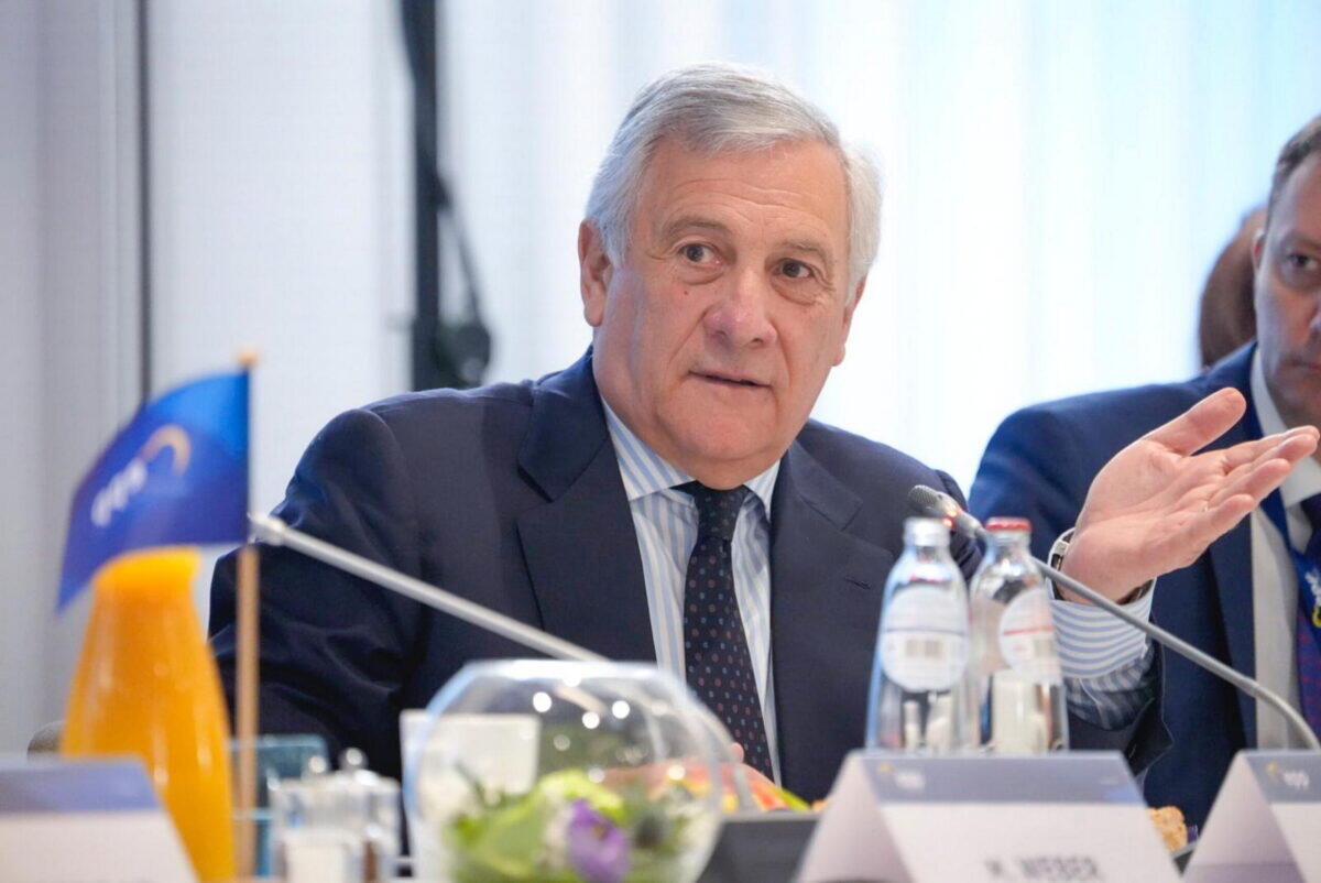 Nato, Tajani svela una verità sconvolgente | Gli italiani possono stare tranquilli sulla spesa pubblica? -