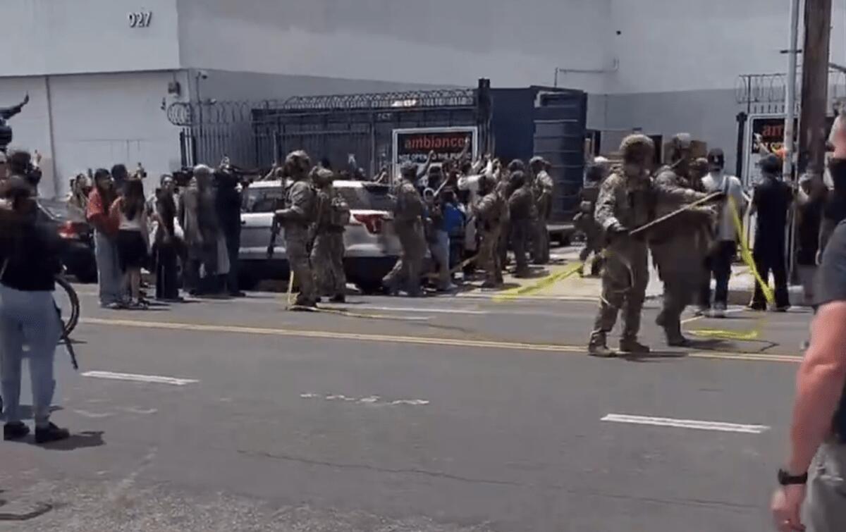 Proteste a Los Angeles | La democrazia è in pericolo? Scopri cosa sta accadendo! -