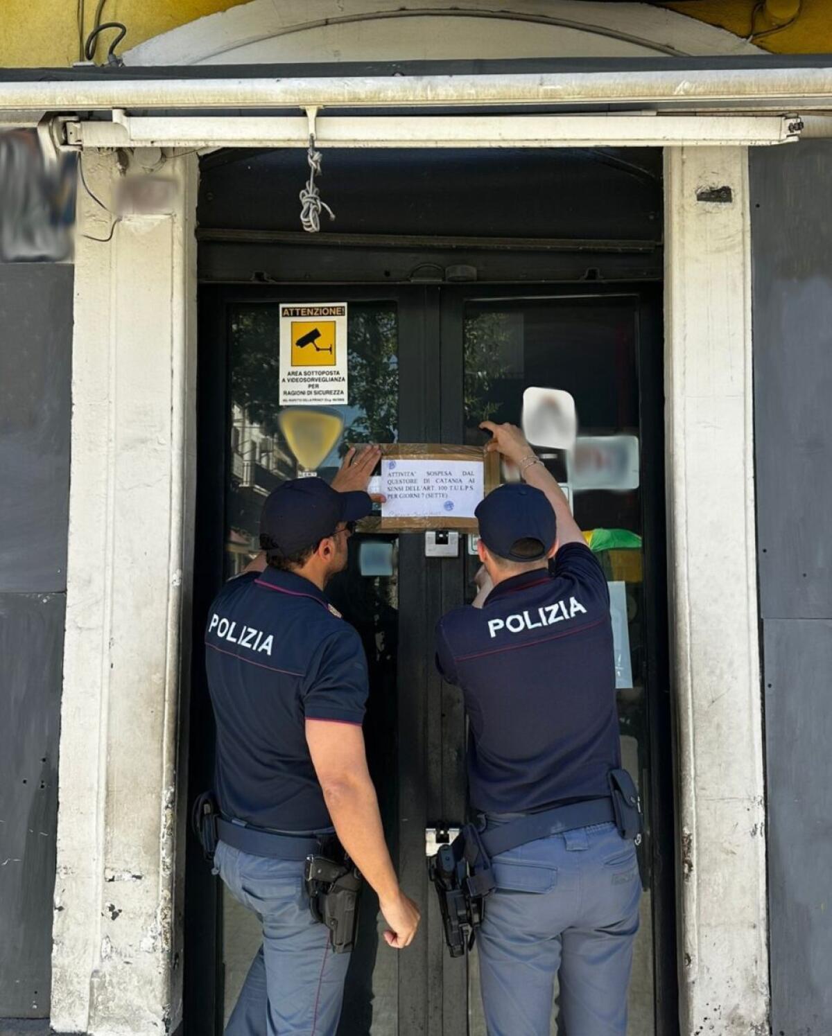 Chiusura di un centro scommesse a Catania | La Polizia affronta il problema dei pregiudicati e dell'ordine pubblico!