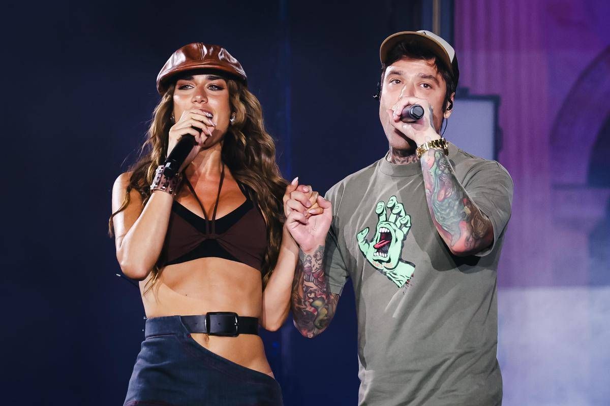 Clara provoca Fedez: "A lui piacciono tanto le mie amiche...." - 