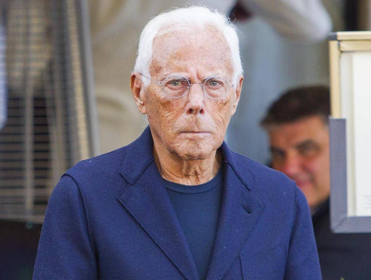 Giorgio Armani convalescente, non sarà presente alle sue sfilate - 