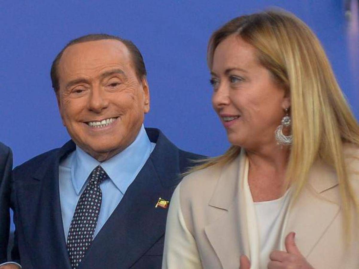 Berlusconi, Meloni: "Avanti con sue battaglie libertà e buongoverno" -
