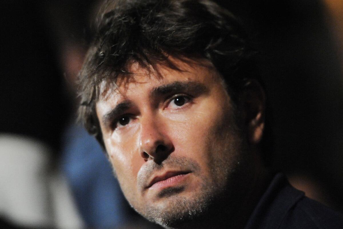La morte del papà di Alessandro Di Battista | Un legame che sfida la politica e il tempo! -