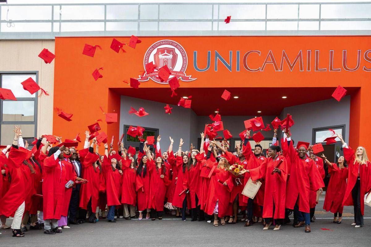 UniCamillus: i nostri laureati protagonisti nei dati AlmaLaurea - 