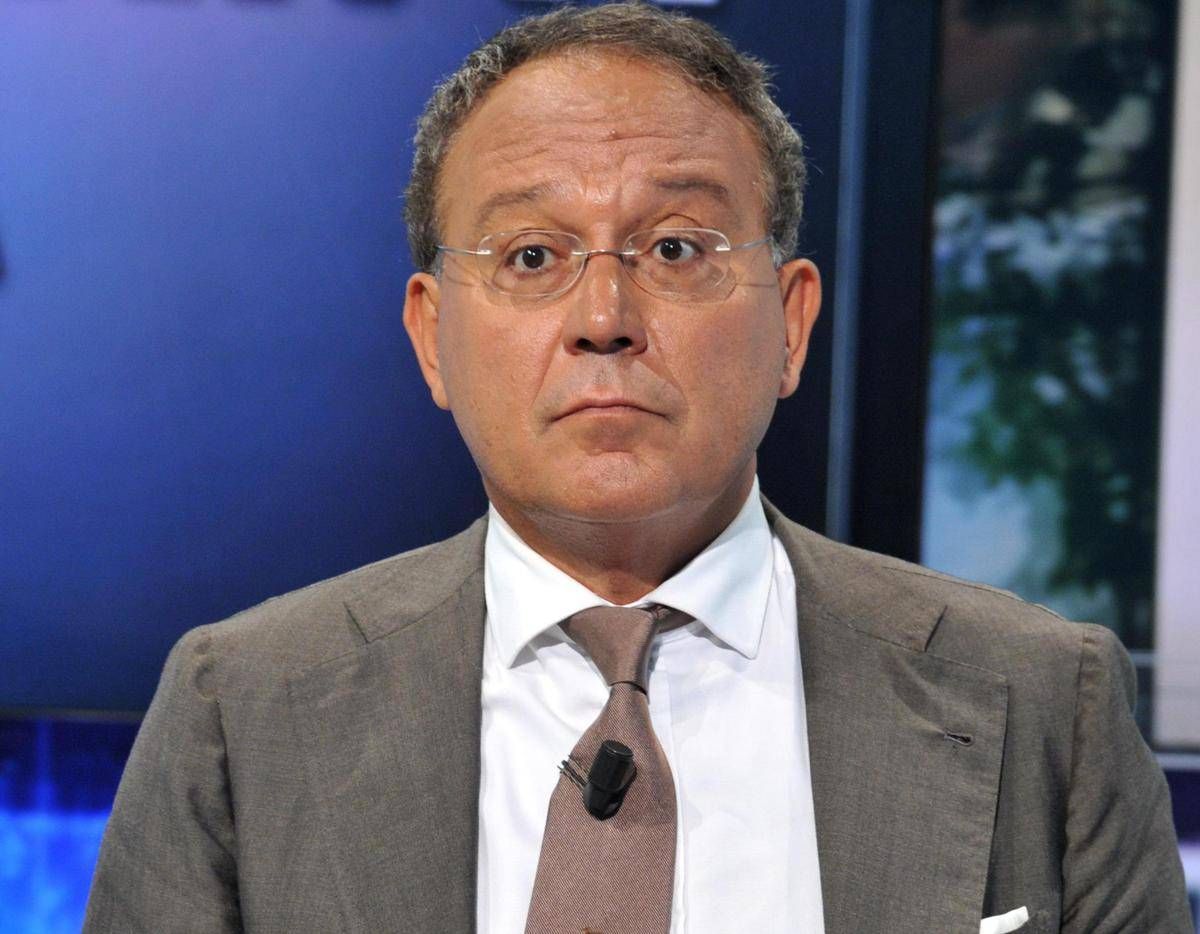Stalking, giornalista Enrico Varriale condannato a 10 mesi - 