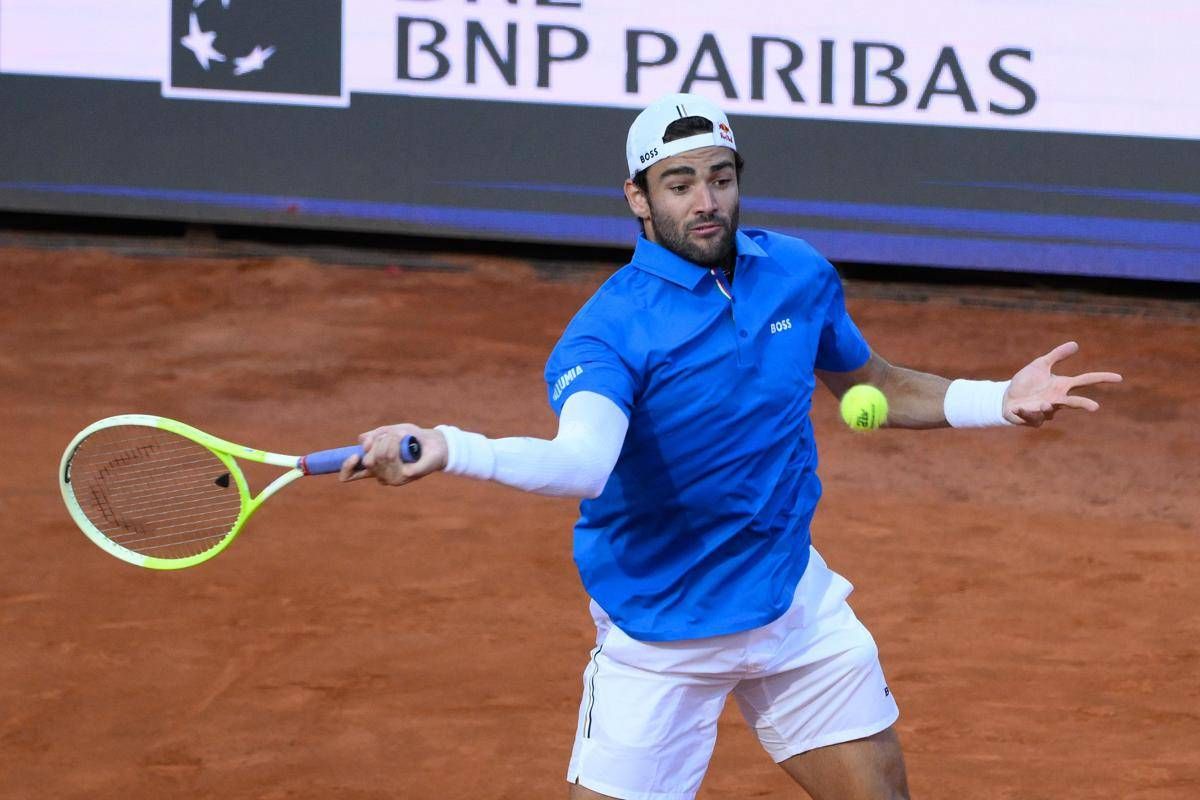 Berrettini, la musica (e l'abbraccio) di Marracash per superare l'infortunio -