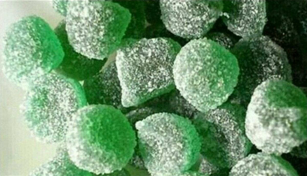 Le mentine verdi della nonna: quando una caramella sapeva di casa - 