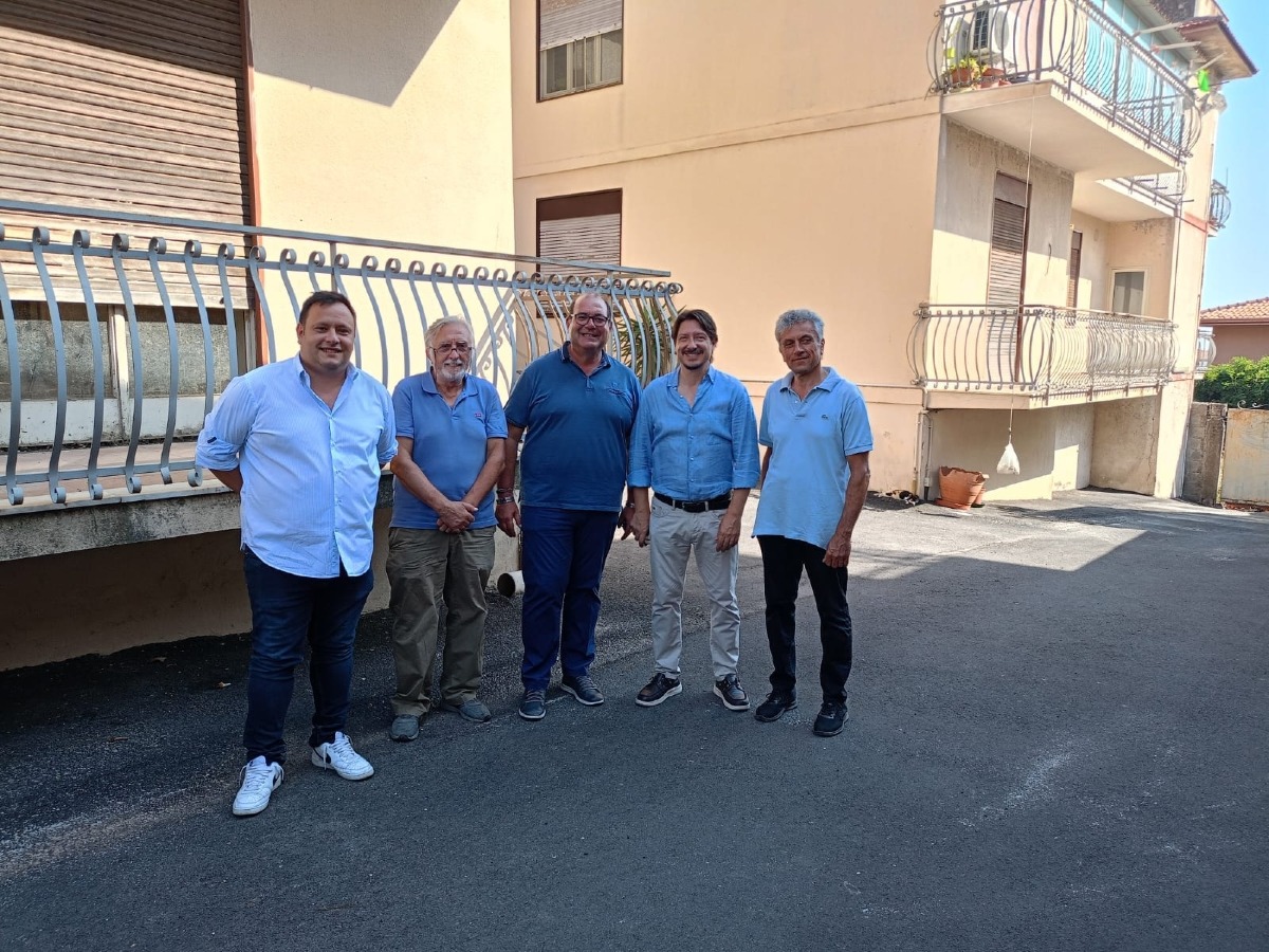 La mafia lo perde, i cittadini lo vincono: il Comune di San Gregorio consegna bene confiscato ad Amicri -
