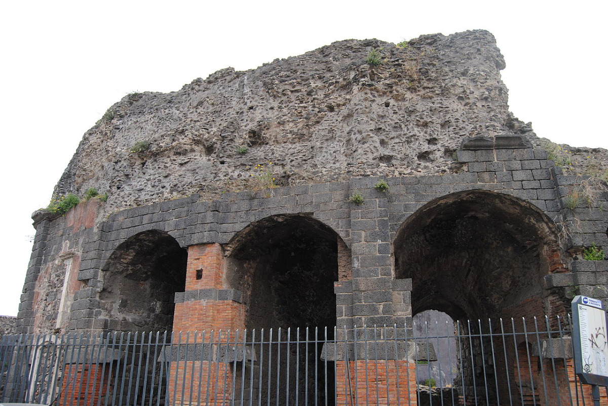 Un angolo nascosto di Catania che sta facendo scalpore: il misterioso teatro sotto il manto di marmo - Foto: Archeo/Wikipedia