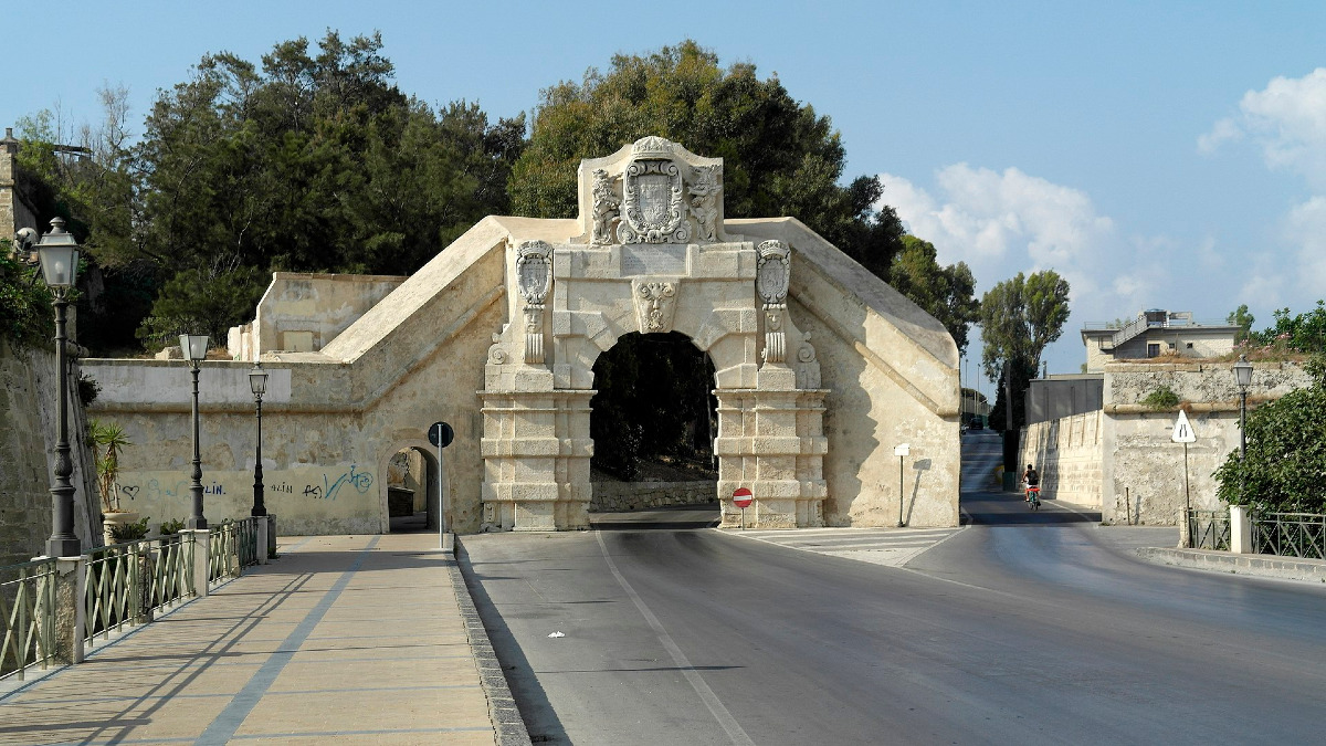 A Siracusa c'è una fortezza mai espugnata dagli aragonesi: ecco come si chiama e i segreti che nasconde - Foto: trolvag/Wikipedia