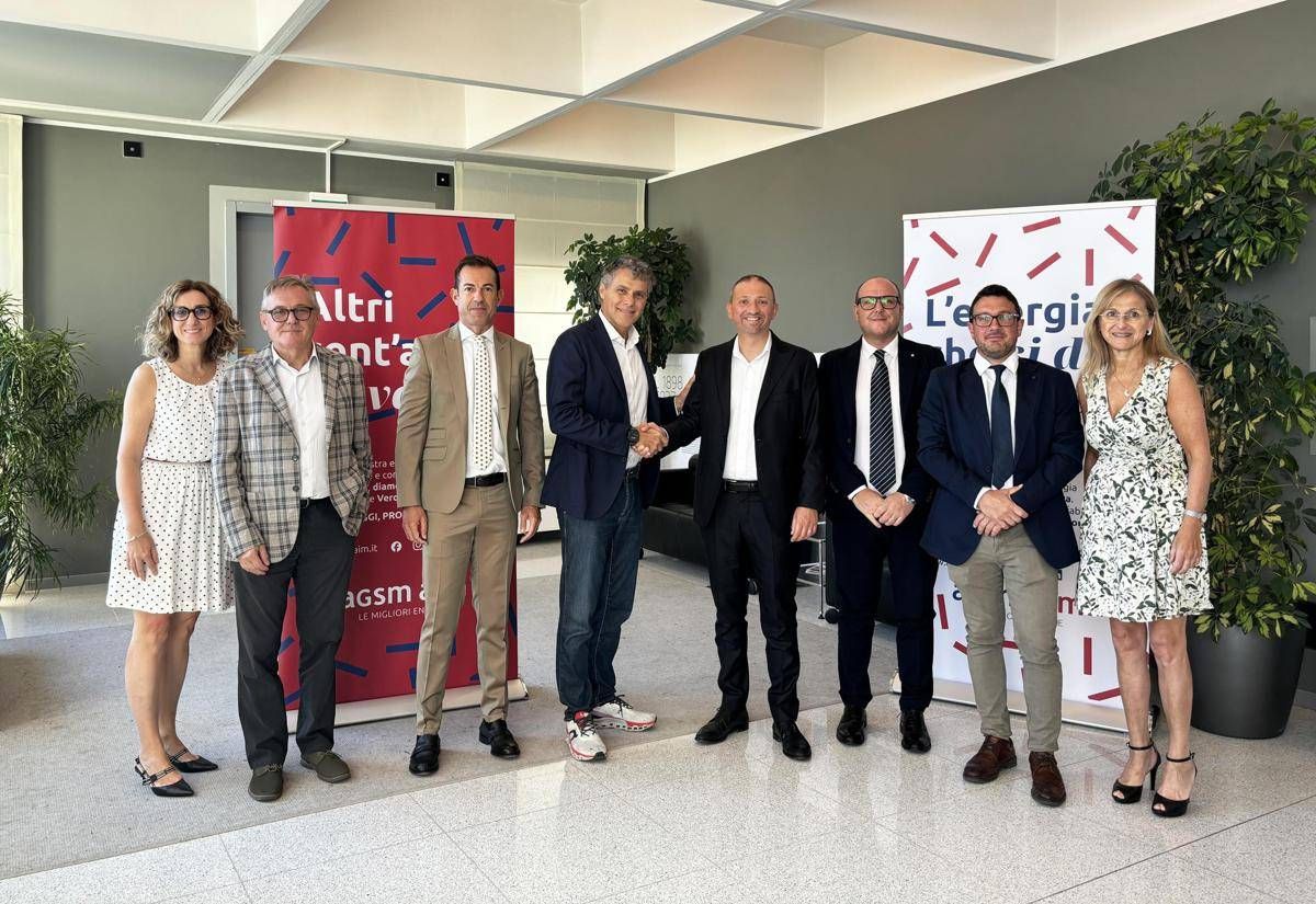 Energia, Agsm Aim acquisisce 22 impianti fotovoltaici in Italia -