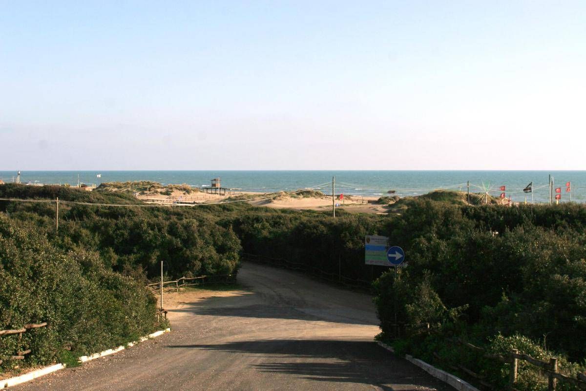 Ostia, medici Sima: "Preoccupazione per spiagge 'Cancelli' senza bagni con caldo estremo" - 