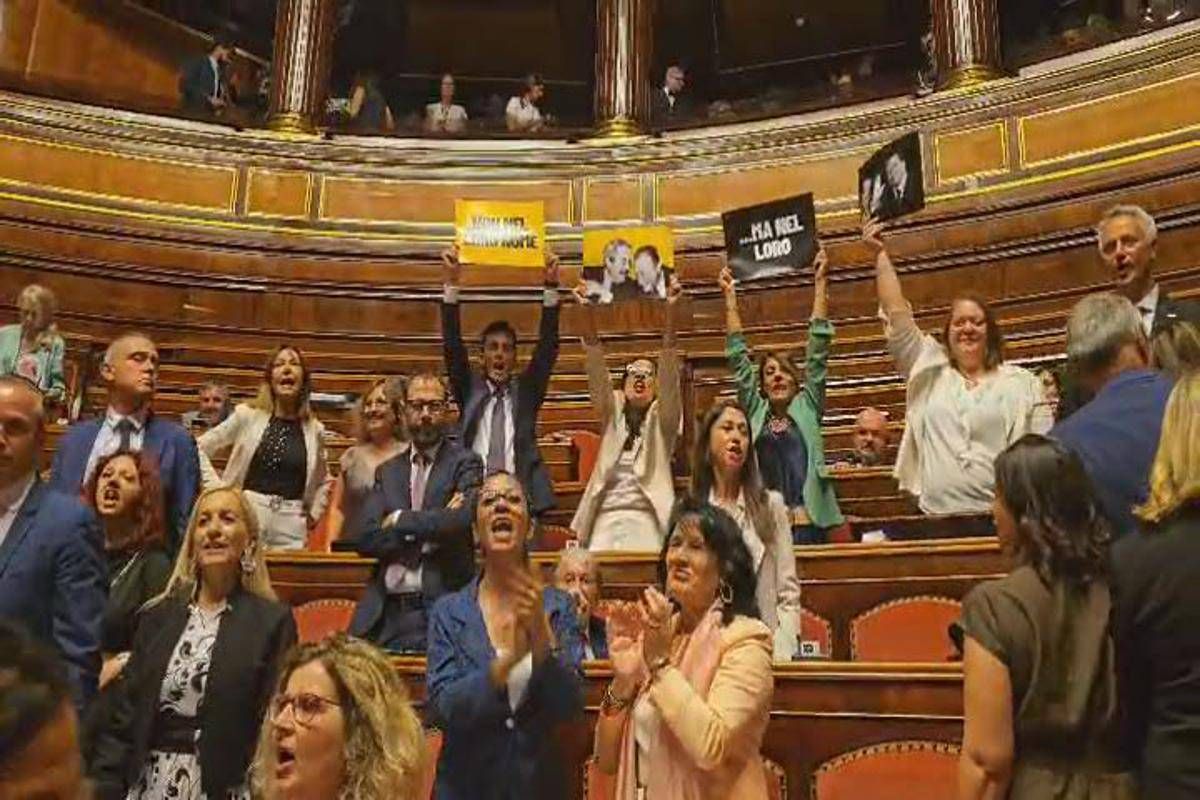 Separazione delle carriere, in Senato esplode la protesta M5s e Pd: "Vergogna" -