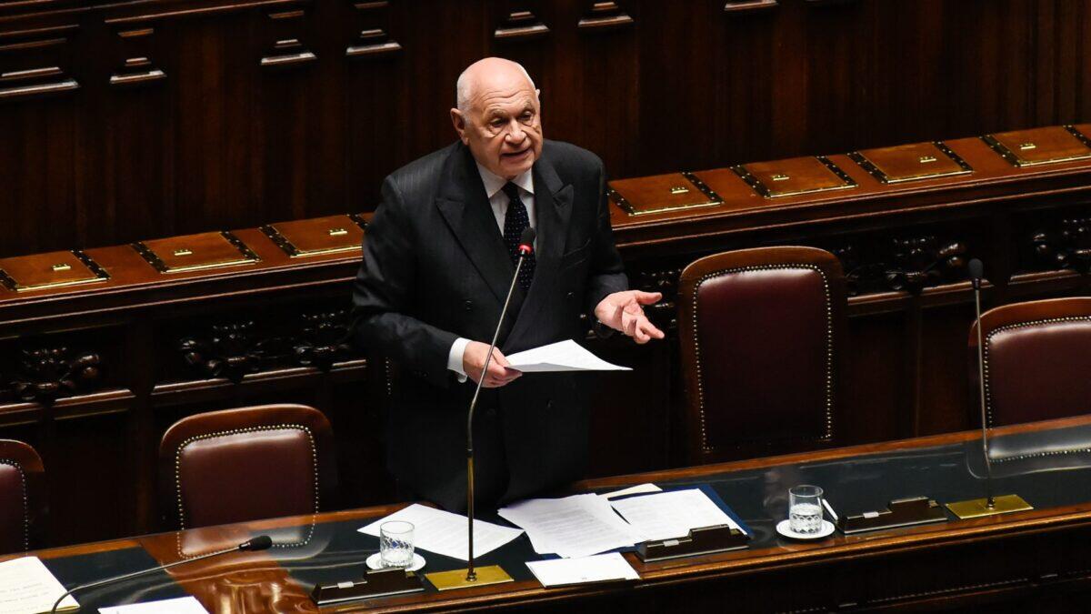 Nordio risponde come un eroe di guerra | La verità nascosta su dimissioni e giustizia italiana! - 