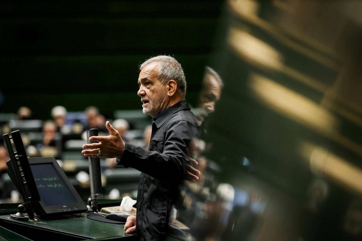 Iran, presidente Pezeshkian "ferito in raid israeliano a giugno" - 