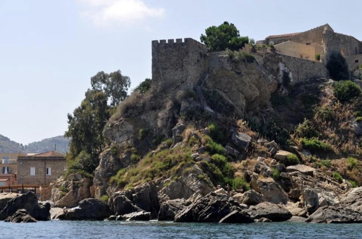 Costone roccioso a rischio crollo in Regione Siciliana | Ecco come si combatte il dissesto idrogeologico! - 
