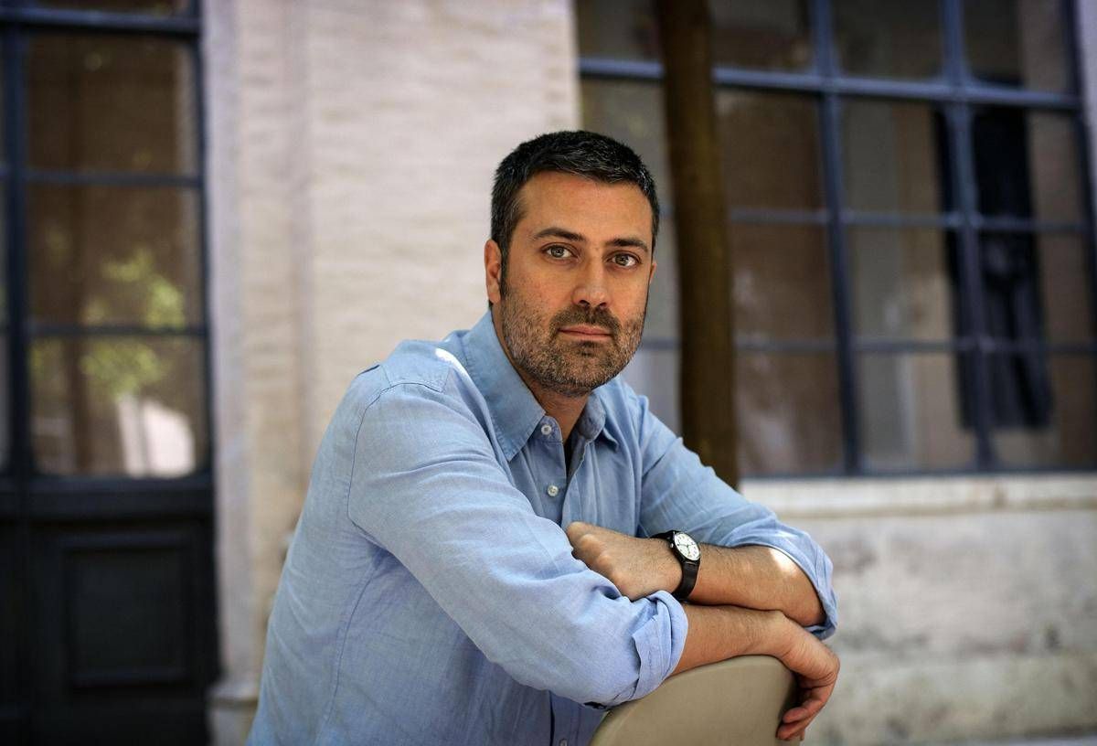 Premio Strega, Andrea Bajani vince con 'L'anniversario' -
