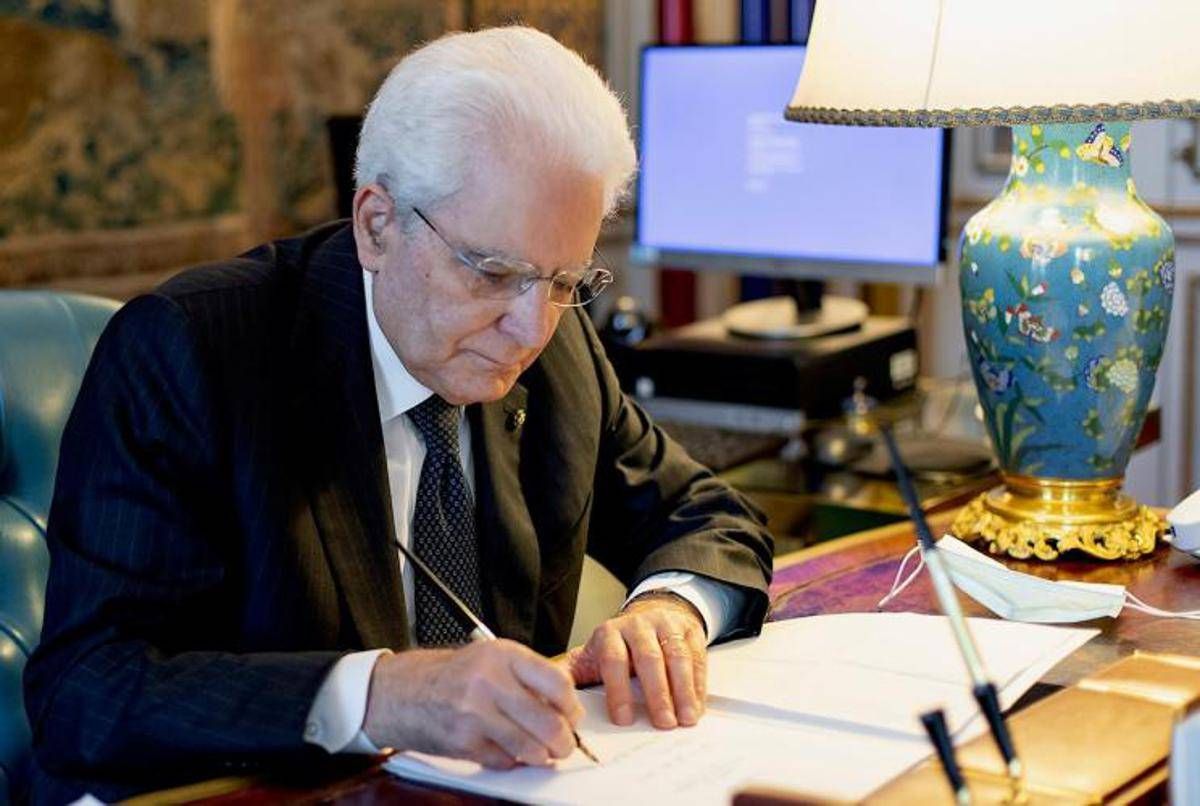Genocidio di Srebrenica, Mattarella: "Esiste una responsabilità collettiva" -