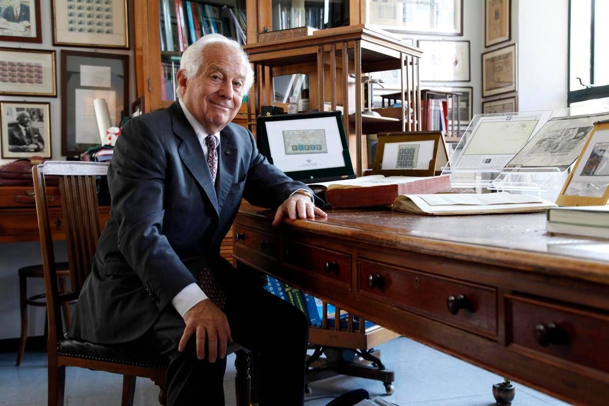 Morto Alberto Bolaffi, il presidente onorario della storica casa d’aste aveva 89 anni -