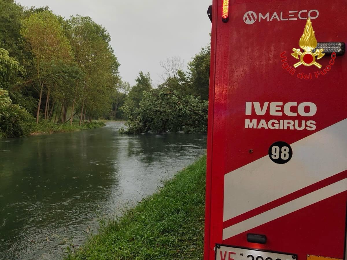 Milano sotto attacco del maltempo | La tragica morte di una donna spaventa i cittadini! -