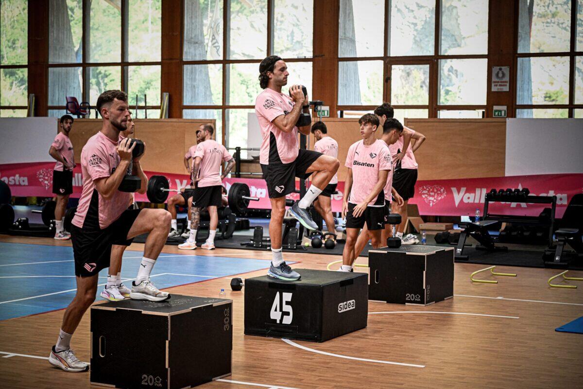 Palermo FC in allenamento: il segreto svelato che potrebbe cambiare tutto | L'allenatore avrà davvero i mezzi giusti? -