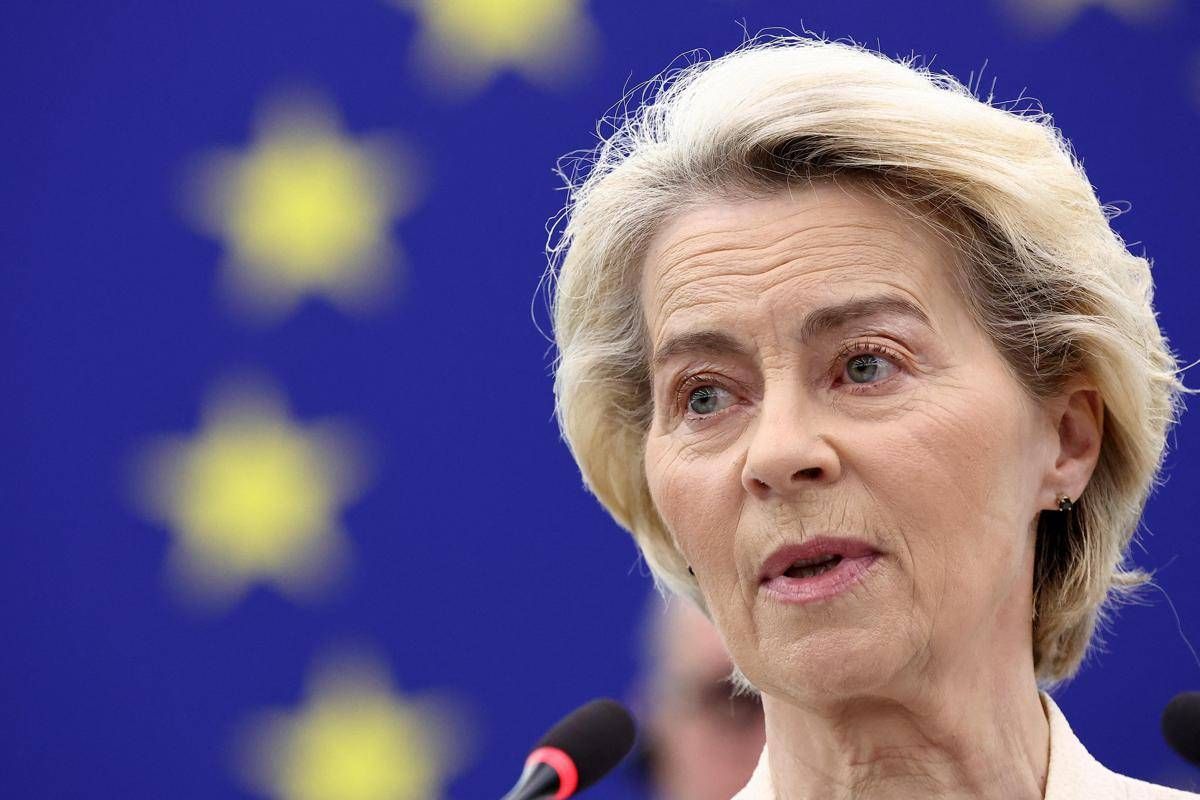 Commissione Ue: "Operazioni russe dietro mozione censura contro Von der Leyen" - 