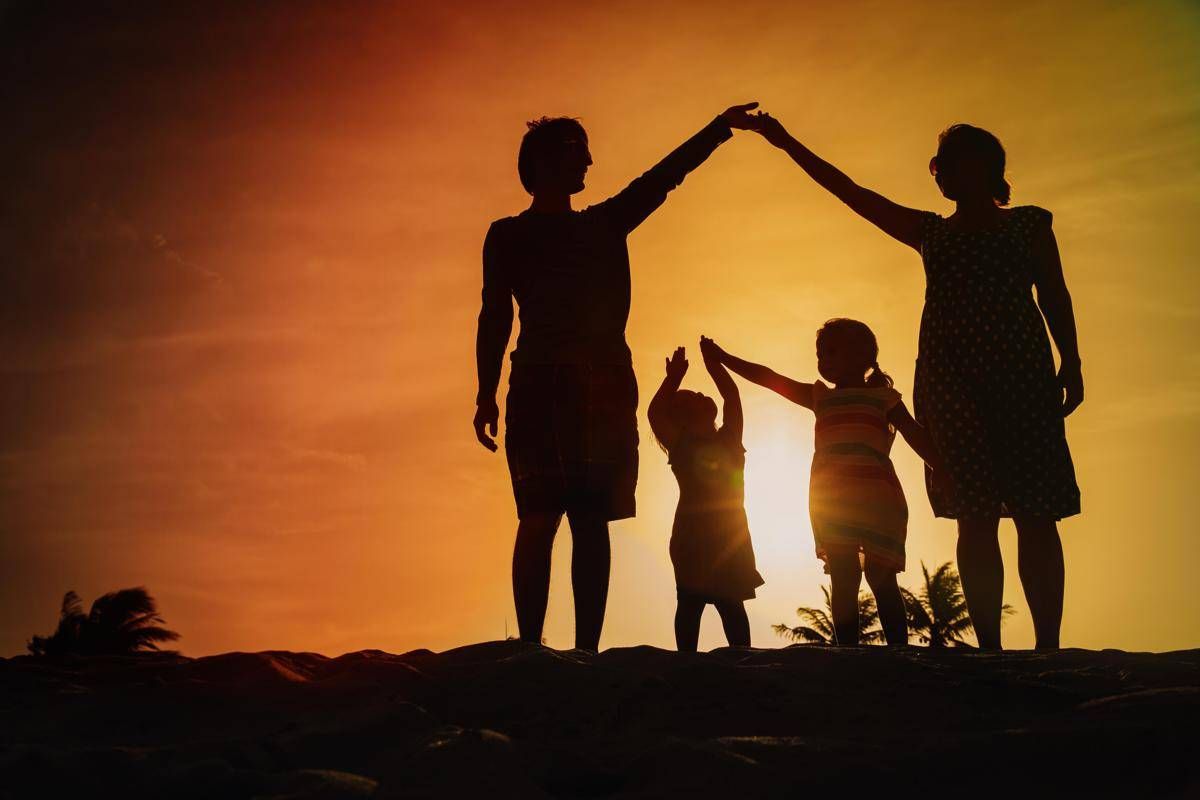 Pro Vita & Famiglia: "Sentenza su congedo madre arcobaleno smaschera delirio Gender" -