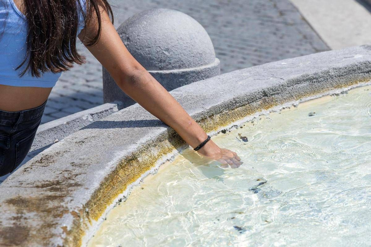 Caldo record, Palermo da bollino rosso e 6 città in allerta arancione -