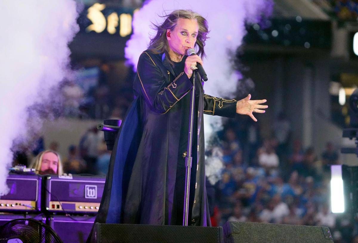 Ozzy Osbourne e il morso al pipistrello: "Pensavo fosse finto" -