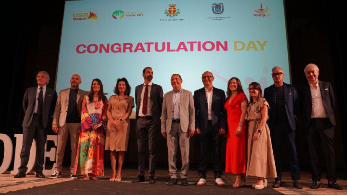516 eccellenze premiate nel Comune di Messina | Scopri perché questa cerimonia ha emozionato tutti! -