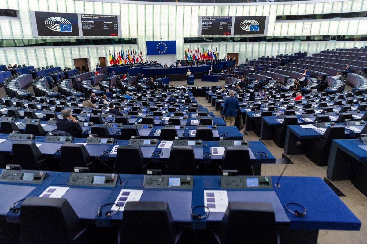 Dazi Usa, Ue: "No contromisure fino a 1 agosto, ancora nessuna chiamata tra von der Leyen e Trump" -