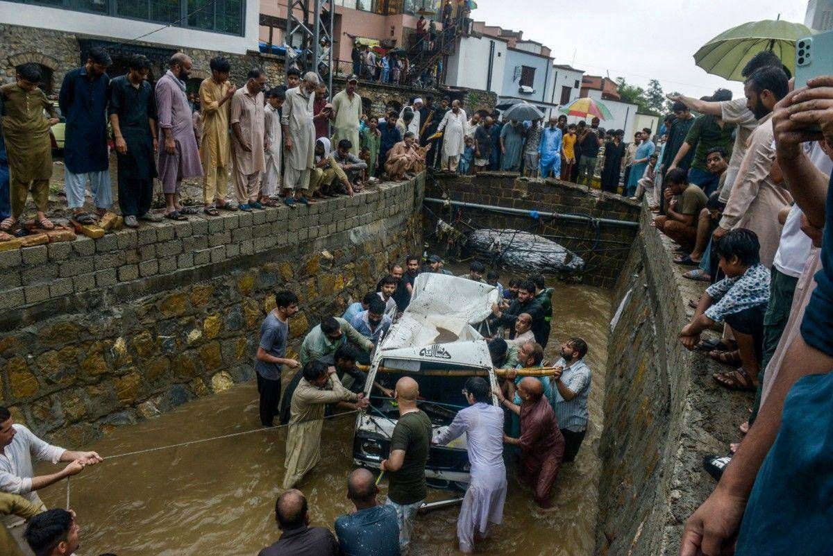 Pakistan, 220 morti e oltre 500 feriti a causa delle piogge monsoniche -